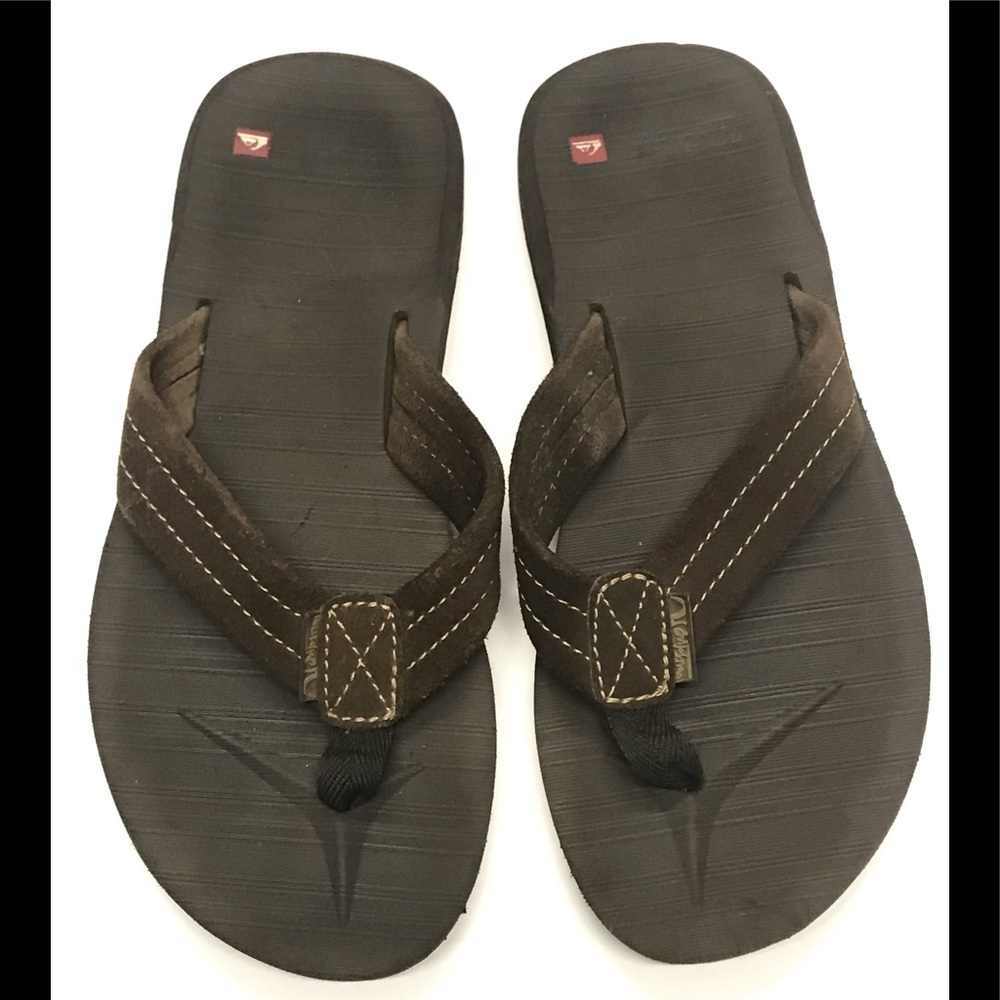 Quicksilver brown suede flip flops